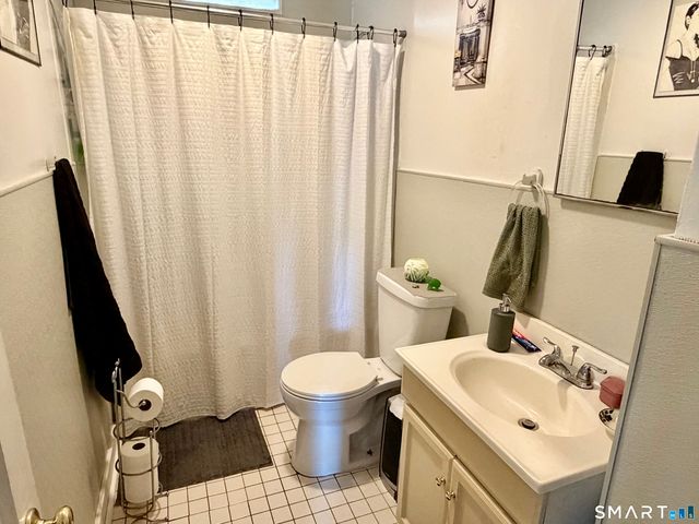 384 Thompson Street, Stratford, CT 06615