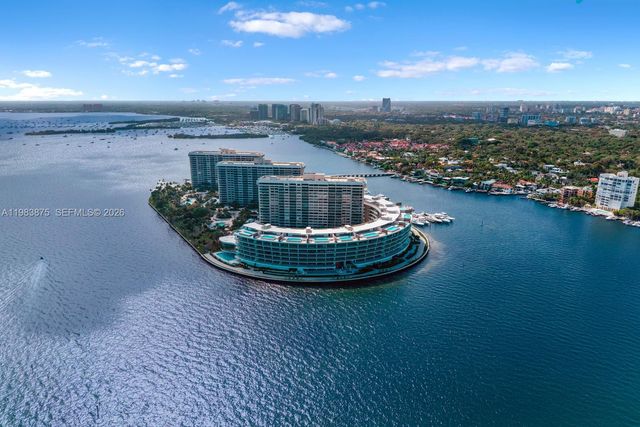 5 Grove Isle Drive L205, Miami, FL 33133