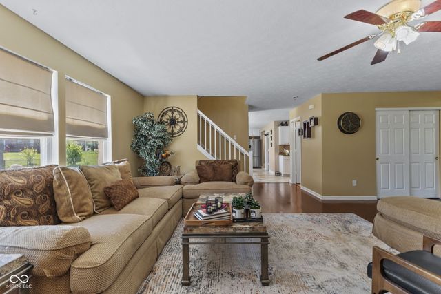 6525 Fiesta Street, Indianapolis, IN 46237