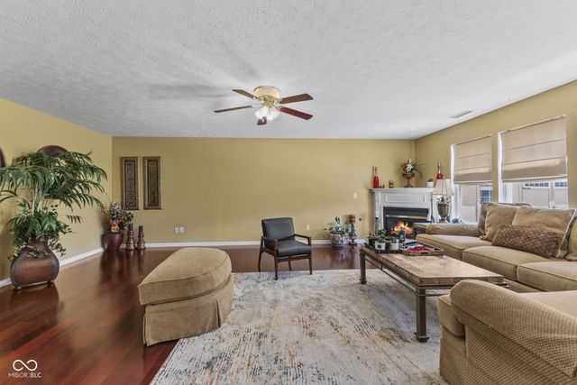 6525 Fiesta Street, Indianapolis, IN 46237