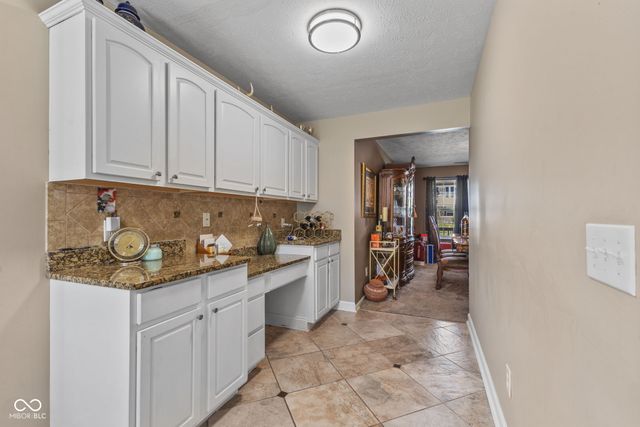 6525 Fiesta Street, Indianapolis, IN 46237