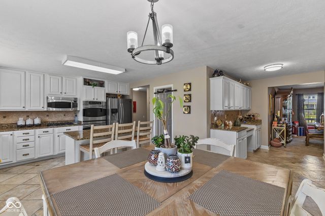 6525 Fiesta Street, Indianapolis, IN 46237