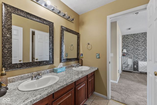 6525 Fiesta Street, Indianapolis, IN 46237