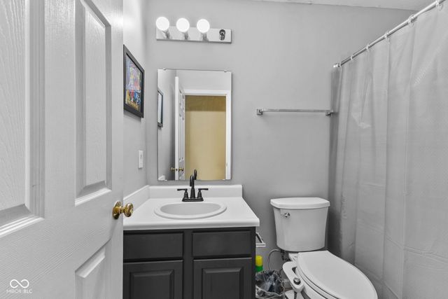 6525 Fiesta Street, Indianapolis, IN 46237