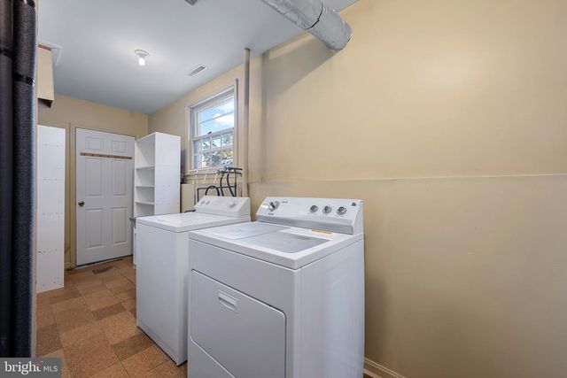 7 BROMWELL CT, Cockeysville, MD 21030