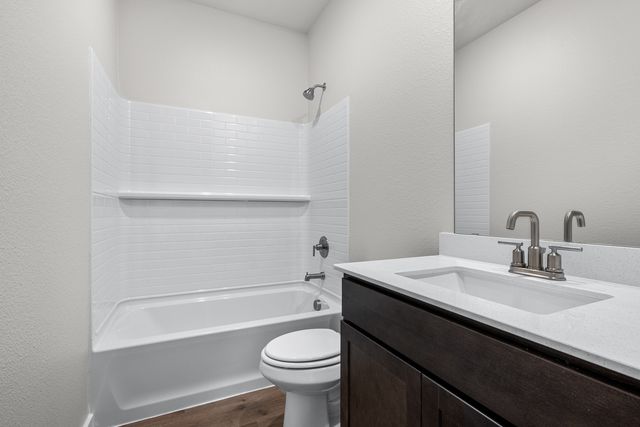 3917 Starry Night Cove, Sherman, TX 75092