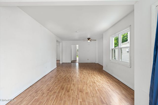 2726 Denver Avenue, Rotterdam, NY 12306