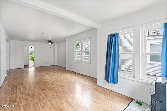 2726 Denver Avenue, Rotterdam, NY 12306