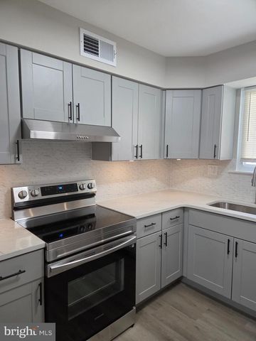 5063 SAYER CT, Bensalem, PA 19020