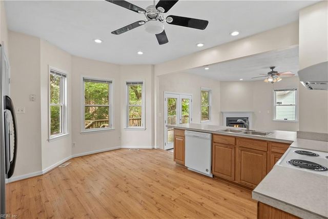2112 Pretty Lake AVE, Norfolk, VA 23518