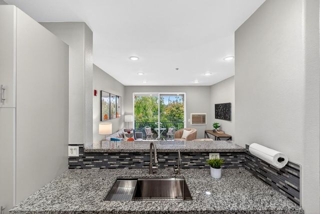 35509 Monterra Terrace 201, Union City, CA 94587