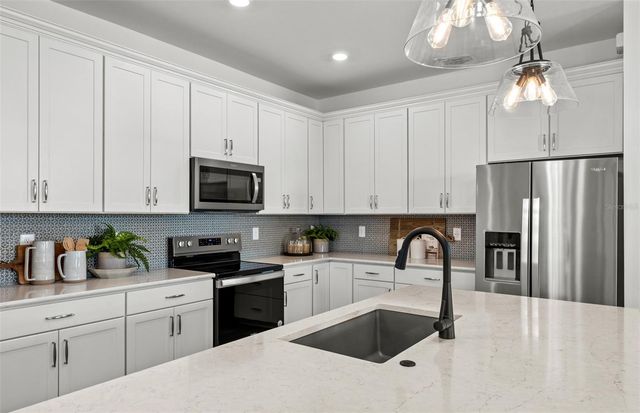 10821 BUTTERCUP COURT, Venice, FL 34293