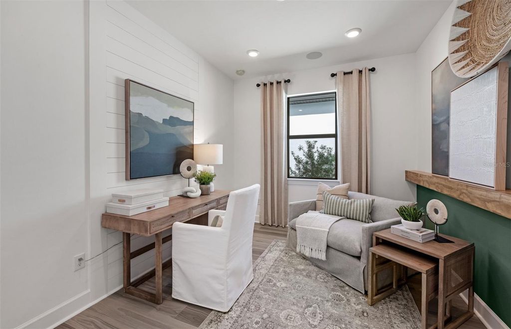 Image 10 of property listing at 10821 BUTTERCUP COURT, Venice, FL 34293