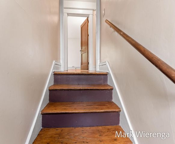 272 SE Henry Avenue, Grand Rapids, MI 49503