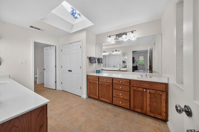 1325 Private Road 7905, Hawkins, TX 75765
