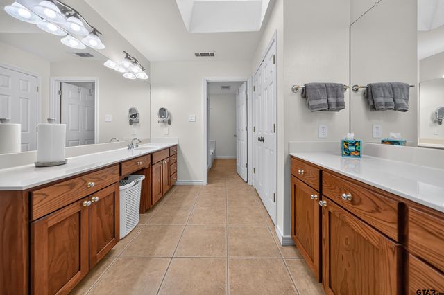 1325 Private Road 7905, Hawkins, TX 75765