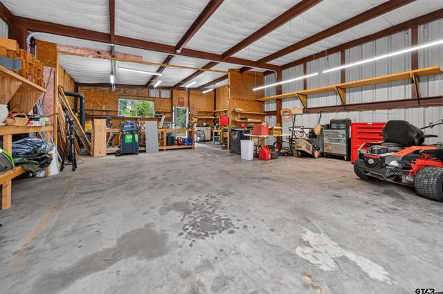 1325 Private Road 7905, Hawkins, TX 75765