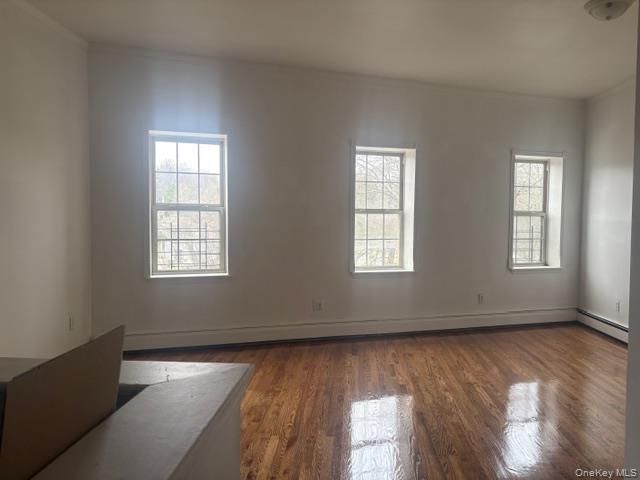 676 Jamaica Avenue, Brooklyn, NY 11208