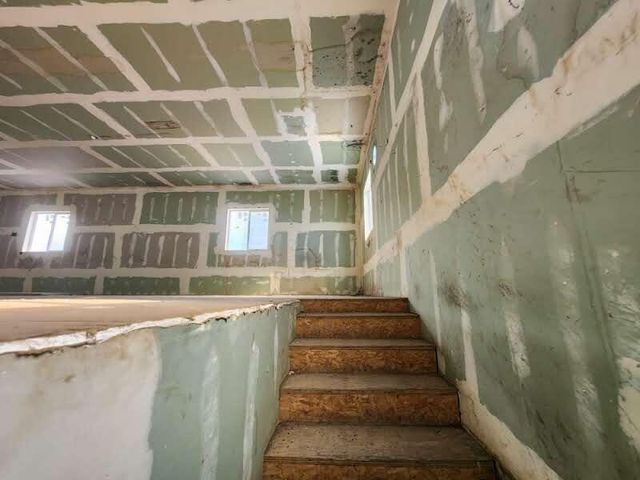 4240 Rancho Sequoia Drive, Alderpoint, CA 95511