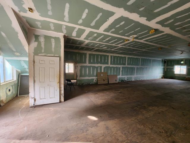 4240 Rancho Sequoia Drive, Alderpoint, CA 95511