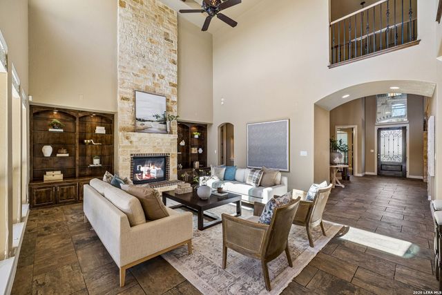 210 Persimmon Pond, Shavano Park, TX 78231