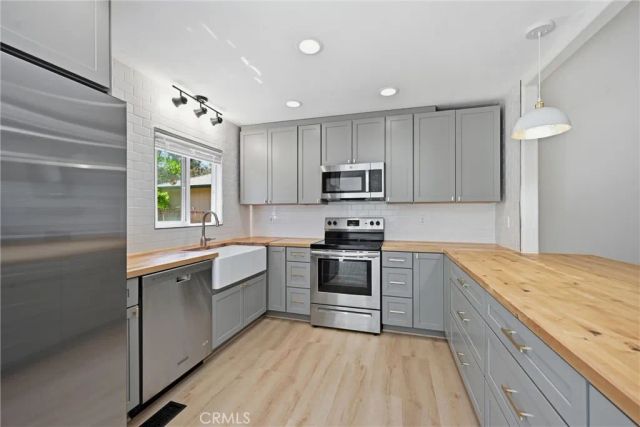 16906 Greenridge, Hidden Valley Lake, CA 95467