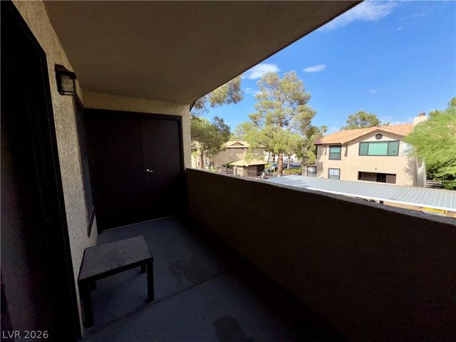 2451 North Rainbow Boulevard 2004, Las Vegas, NV 89108