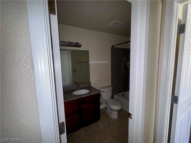 2451 North Rainbow Boulevard 2004, Las Vegas, NV 89108