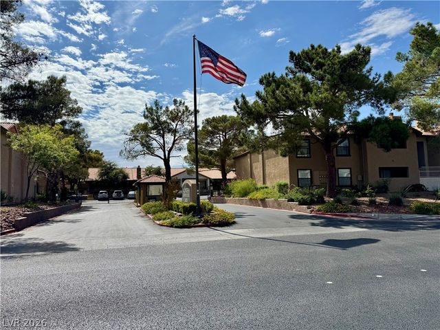 2451 North Rainbow Boulevard 2004, Las Vegas, NV 89108