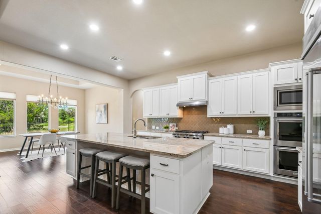 7420 Turnback Ledge TRL, Lago Vista, TX 78645