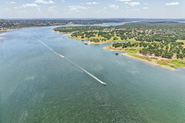 7420 Turnback Ledge TRL, Lago Vista, TX 78645