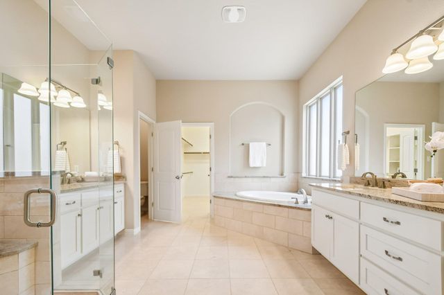 7420 Turnback Ledge TRL, Lago Vista, TX 78645