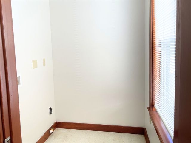 25 Bennett St 2, Beverly, MA 01915