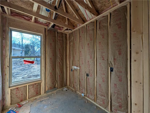 17 Ironside Lane, Bella Vista, AR 72715