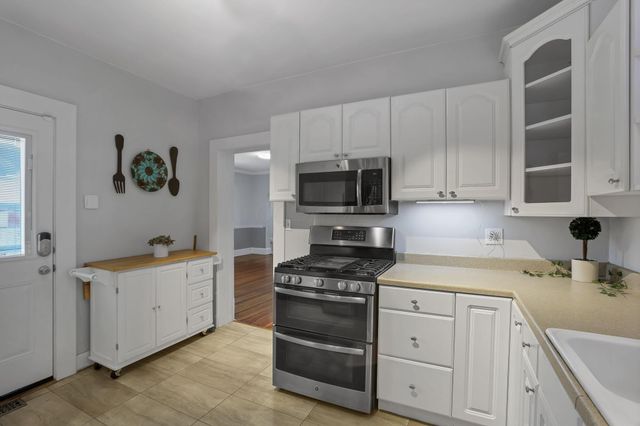 61 Church Street, Ashville, OH 43103