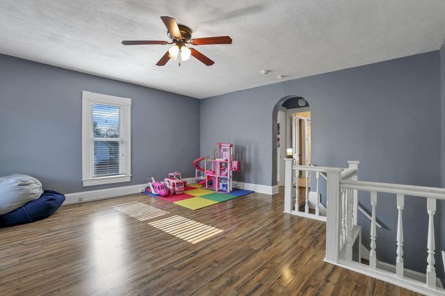 61 Church Street, Ashville, OH 43103