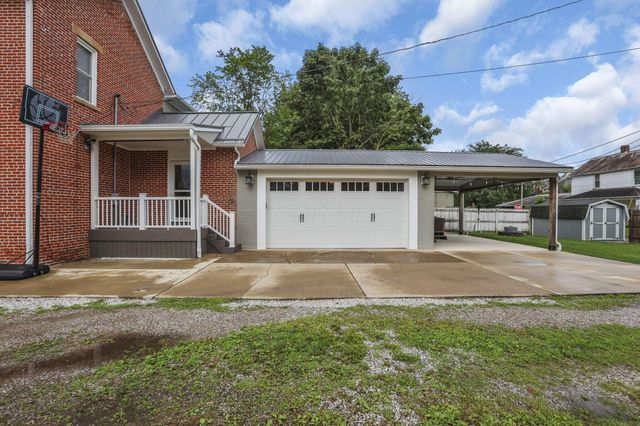 61 Church Street, Ashville, OH 43103