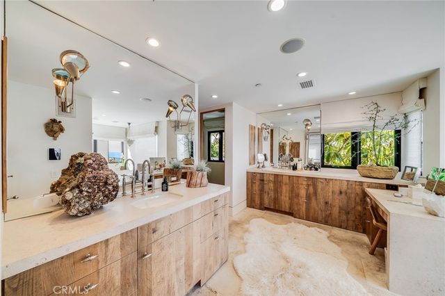 1920 Ocean Way, Laguna Beach, CA 92651