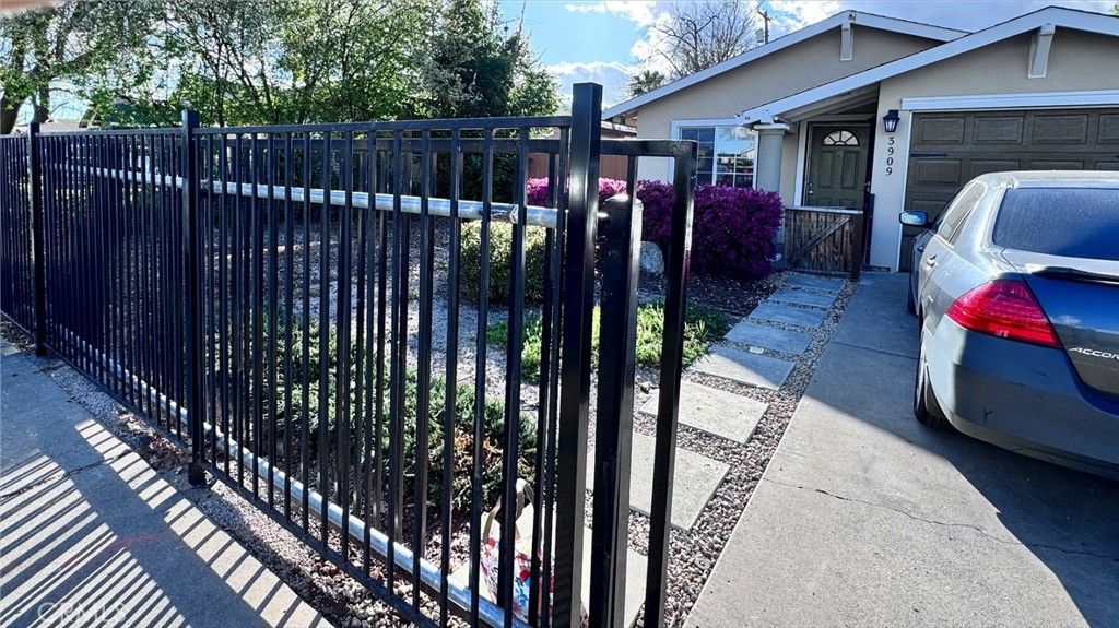 Image 1 of property listing at 3909 Belden, Sacramento, CA 95838