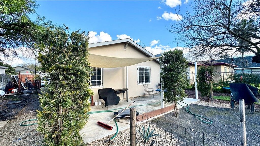 Image 20 of property listing at 3909 Belden, Sacramento, CA 95838