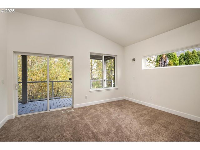 3844 Ne 203RD Ave, Fairview, OR 97024