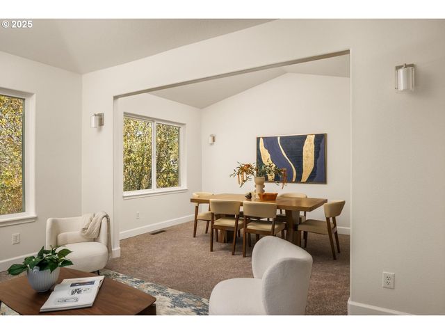 3844 Ne 203RD Ave, Fairview, OR 97024