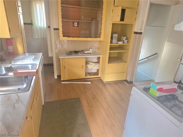 646 Columbia Avenue, Akron, OH 44310