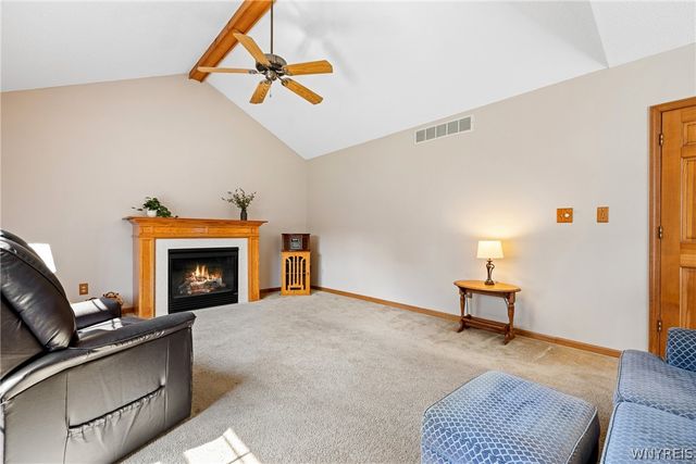 35 Signal Drive, Lancaster, NY 14086