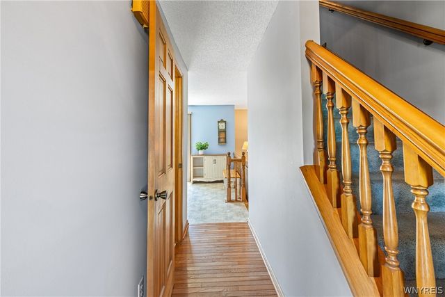 35 Signal Drive, Lancaster, NY 14086