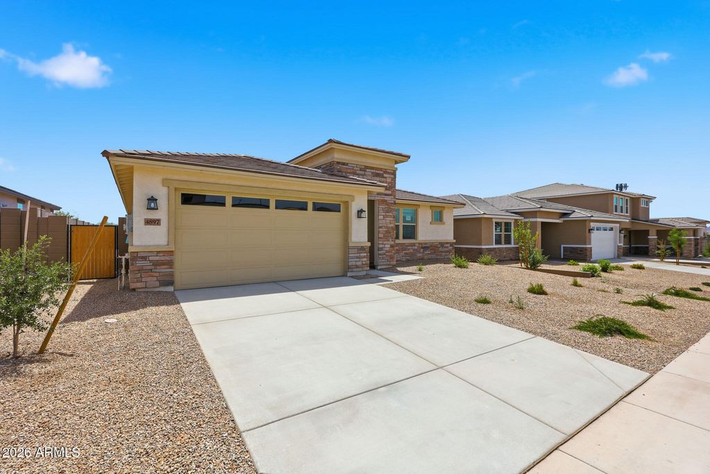 4897 S 239th Drive, Buckeye, AZ 85326 — photo 2