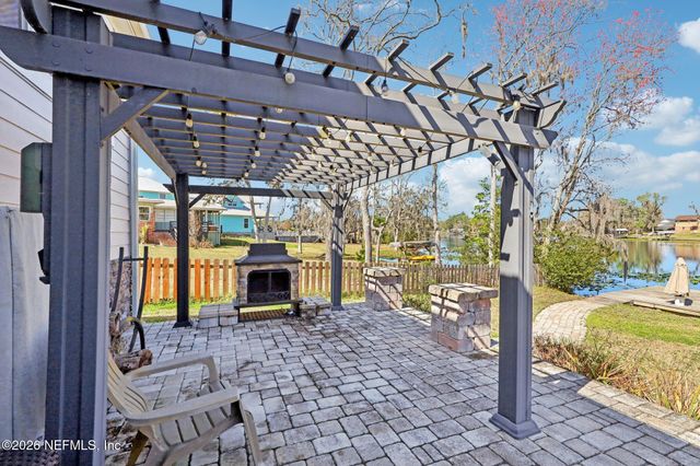 235 COKESBURY Court, Green Cove Springs, FL 32043