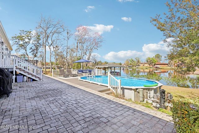 235 COKESBURY Court, Green Cove Springs, FL 32043