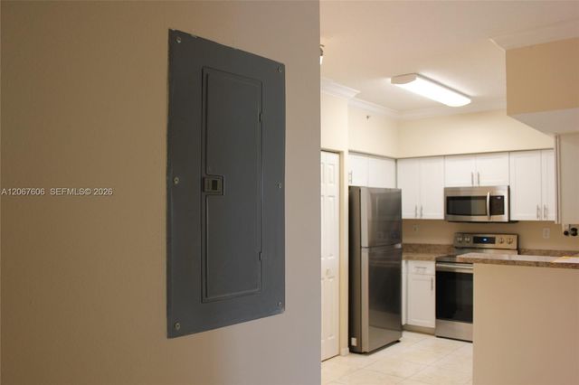 11730 SW 2nd Street 12304, Pembroke Pines, FL 33025