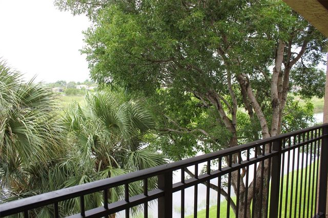 11730 SW 2nd Street 12304, Pembroke Pines, FL 33025